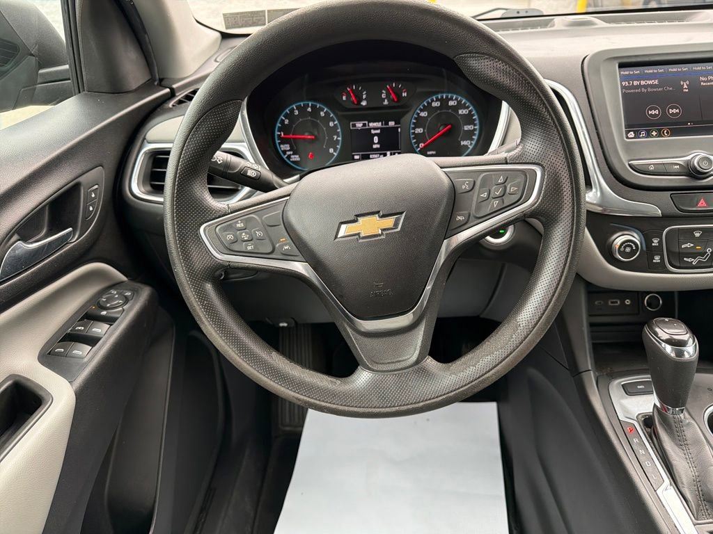 Used 2020 Chevrolet Equinox LS w/ LS Convenience Package image 29