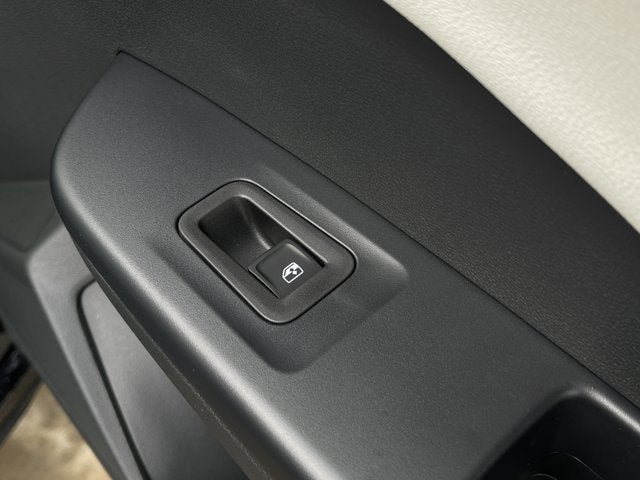 New 2026 Volkswagen Taos S FWD image 19