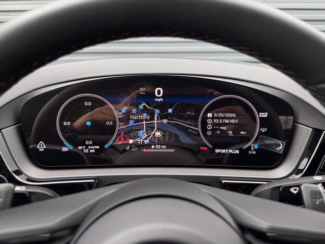 New 2026 Porsche Cayenne Coupe AWD/4WD image 33
