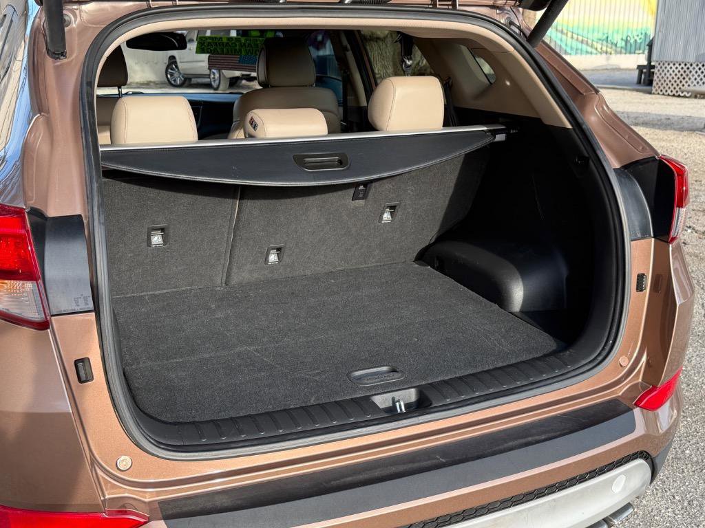 Used 2017 Hyundai Tucson Limited image 24