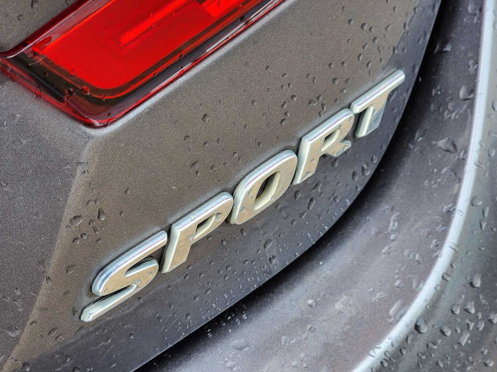 Used 2018 Honda Accord Sport image 11