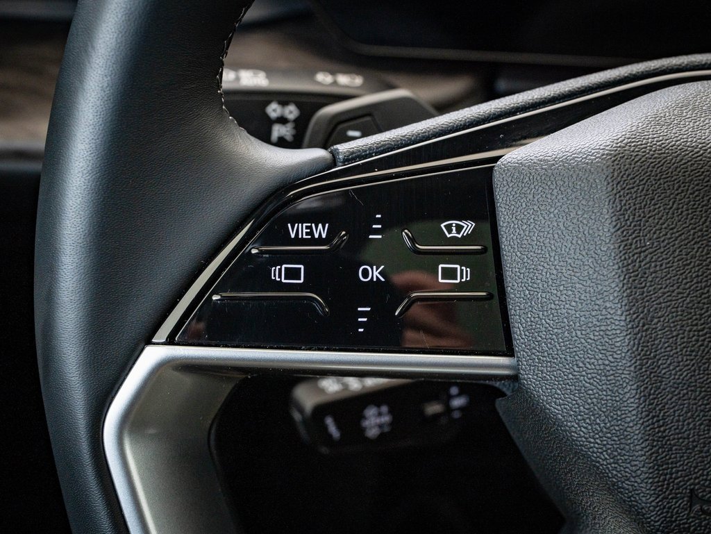 Certified 2025 Audi Q5 2.0T Premium Plus image 26