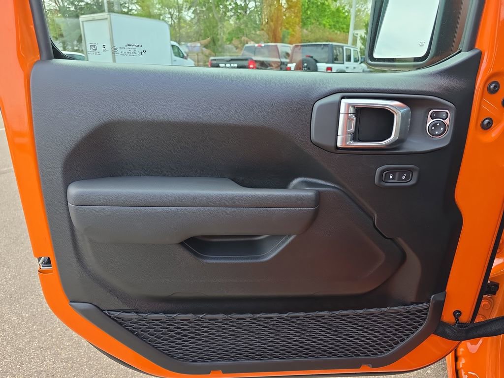 New 2026 Jeep Wrangler Unlimited Sport AWD/4WD image 25
