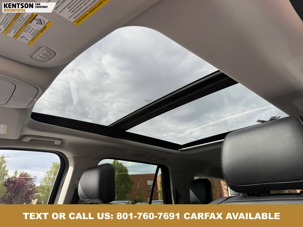 Used 2025 Ford Expedition Platinum AWD/4WD image 26