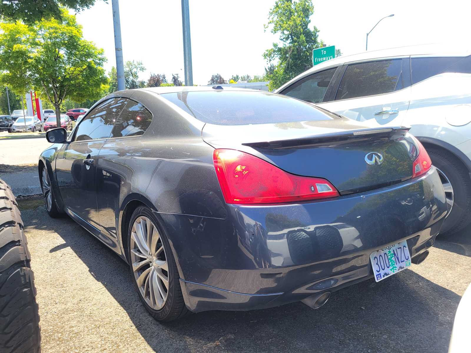 Used 2008 INFINITI G37 Journey w/ Premium Pkg RWD image 3