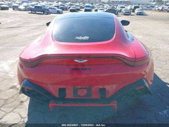 Used 2019 Aston Martin V8 Vantage Base 2dr Coupe image 12