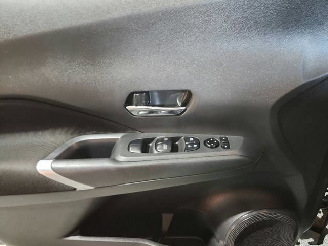 Used 2024 Nissan Kicks SV FWD image 17