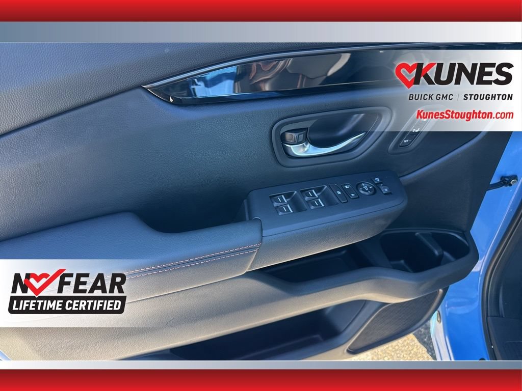 Used 2025 Honda Pilot TrailSport image 18