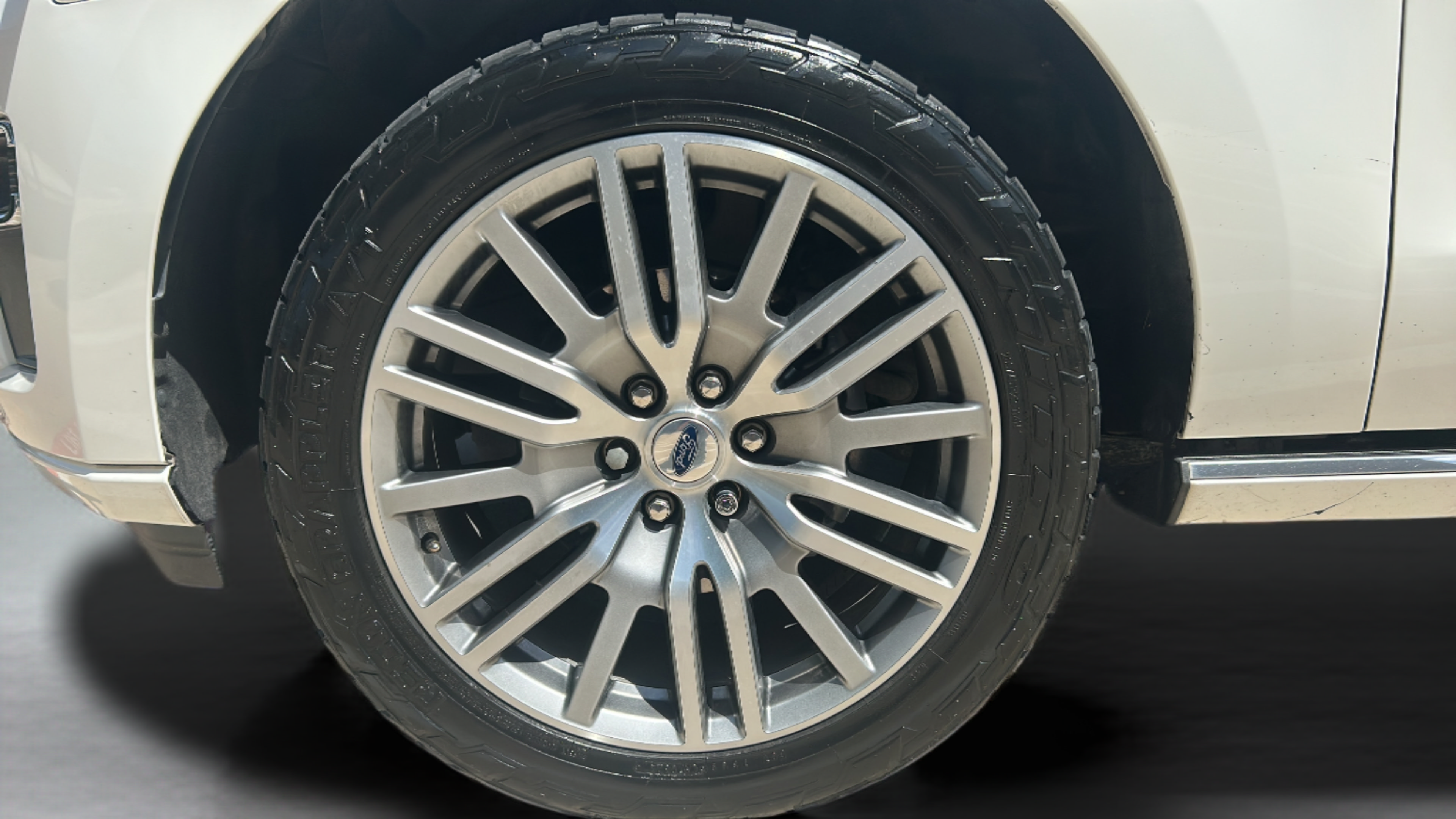 Used 2022 Ford Expedition Max Platinum AWD/4WD image 37