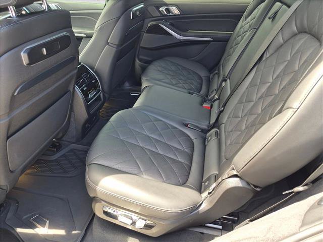 Certified 2024 BMW X7 xDrive40i w/ M Sport Package AWD/4WD image 20