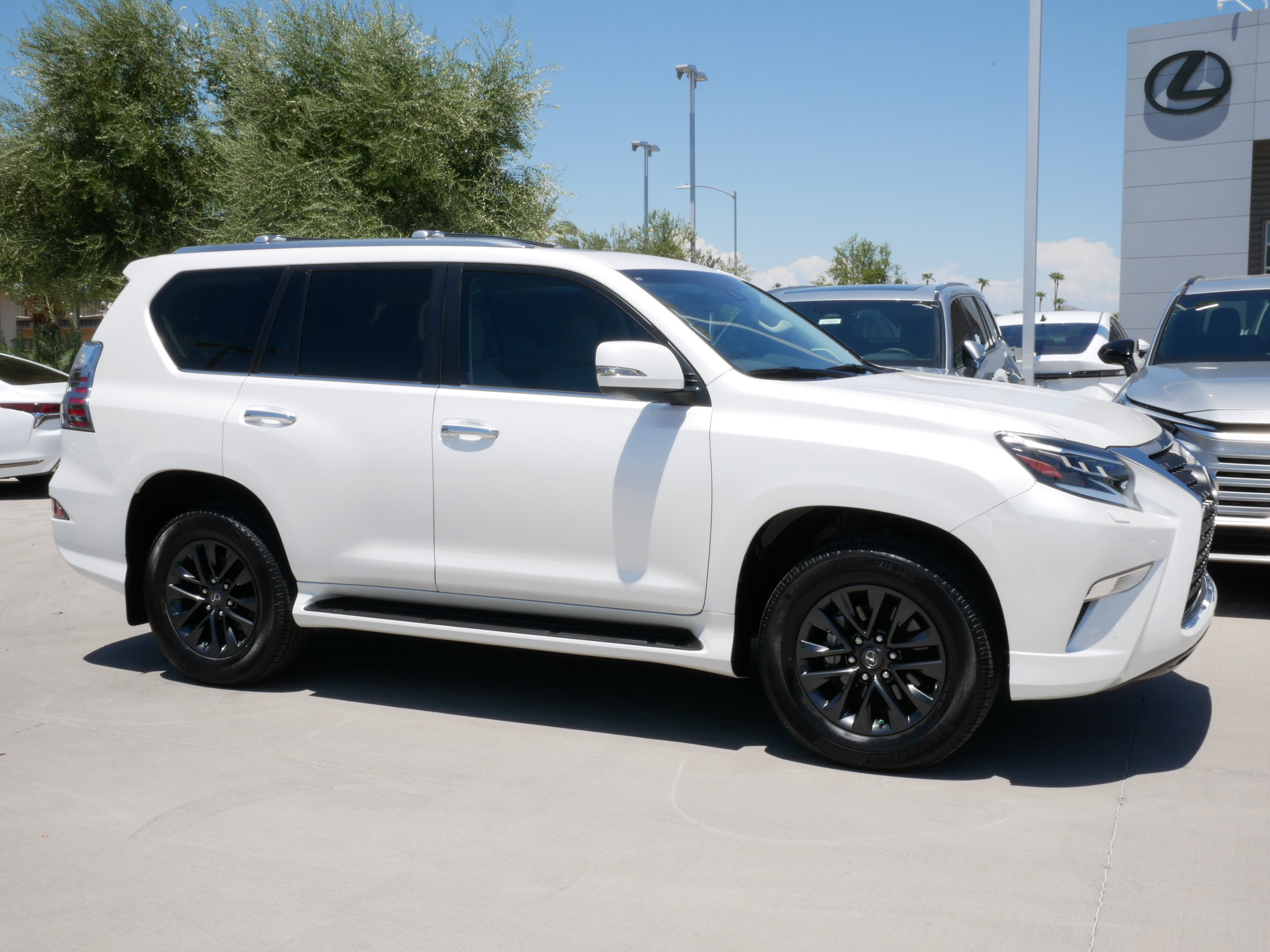 Used 2023 Lexus GX 460 Premium w/ Premium Plus Package AWD/4WD image 15