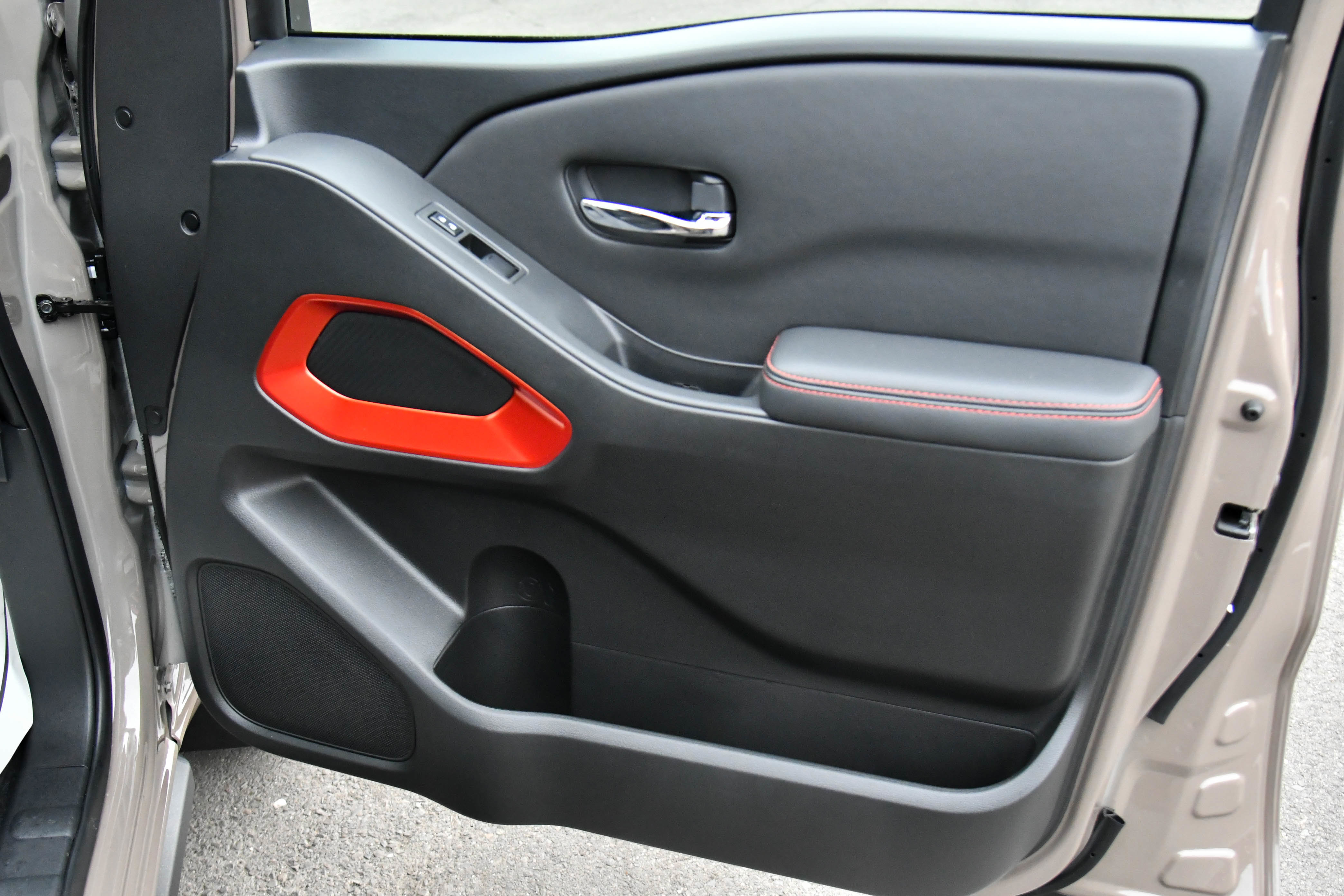 Used 2023 Nissan Frontier Pro-X w/ Pro Convenience Package image 49