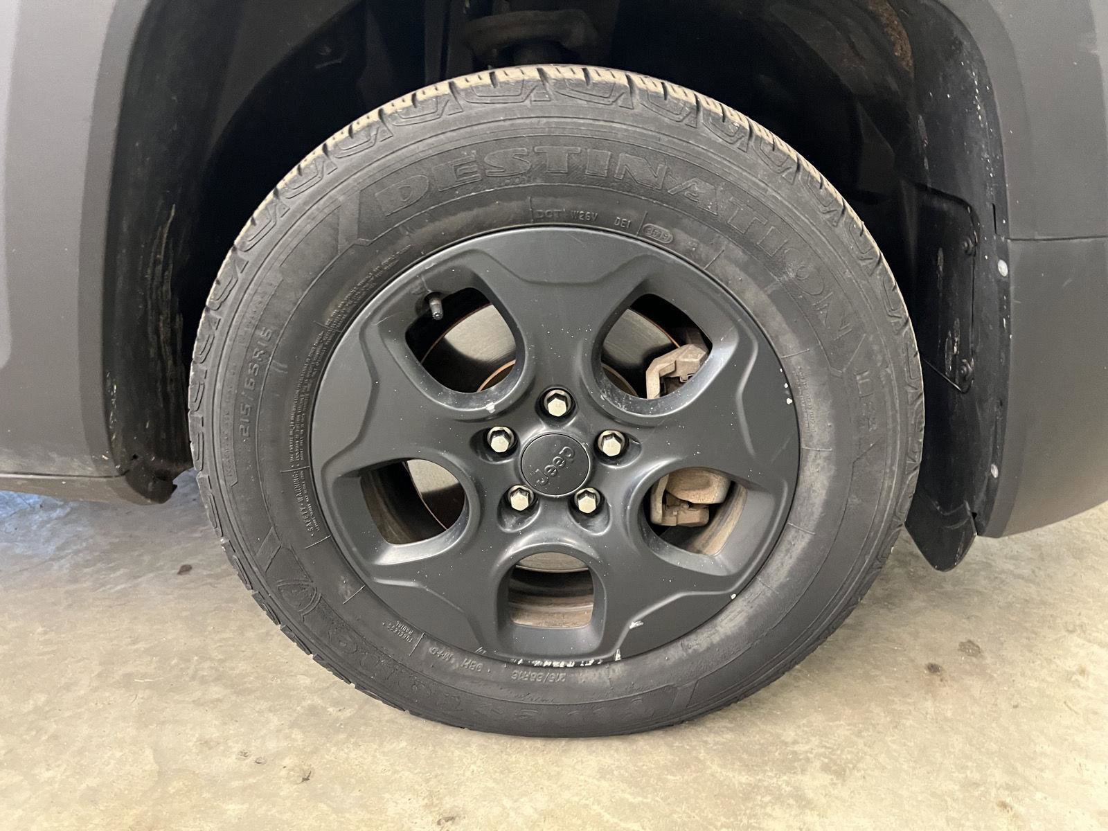 Used 2017 Jeep Renegade Sport w/ Power & Air Group image 39