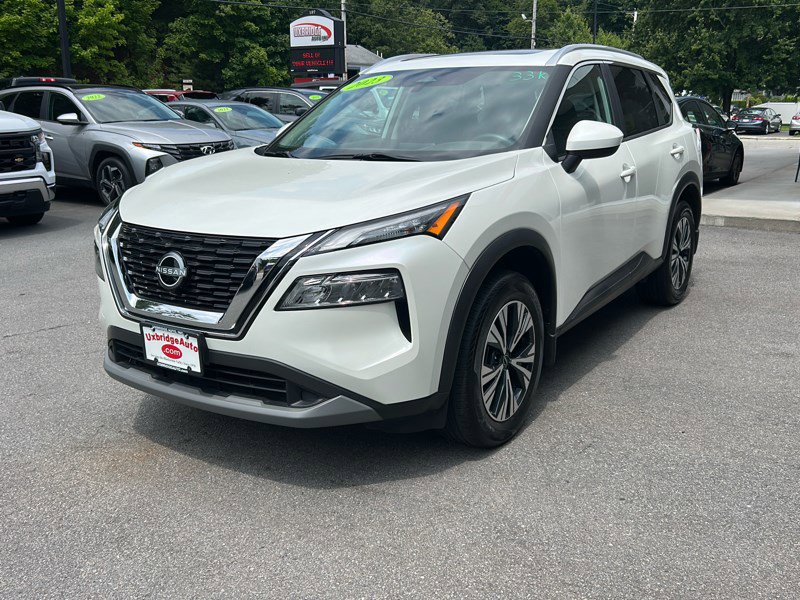 Used 2023 Nissan Rogue SV w/ SV Premium B Package image 4