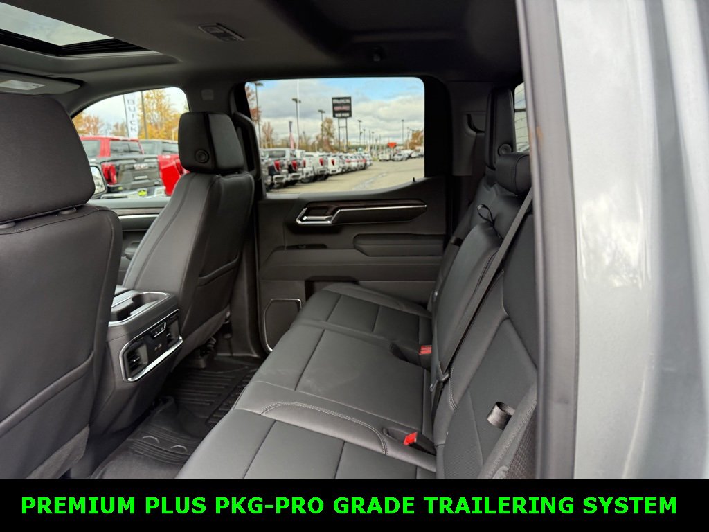 New 2026 GMC Sierra 1500 SLT w/ SLT Premium Plus Package image 8