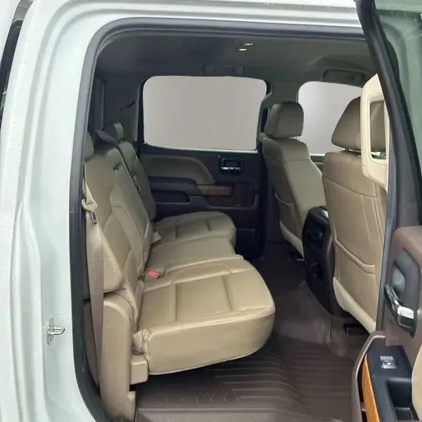 Used 2016 GMC Sierra 1500 SLT w/ Enhanced Driver Alert Package AWD/4WD image 24