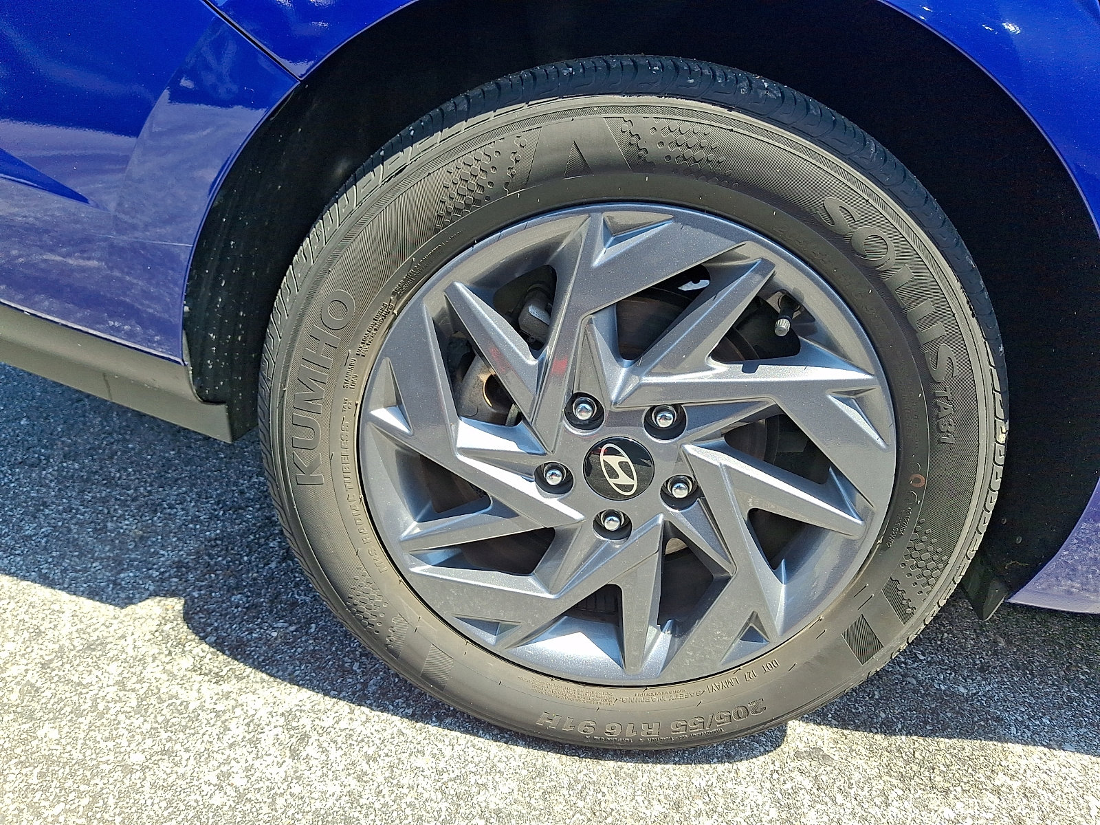 Used 2024 Hyundai Elantra SEL FWD image 10