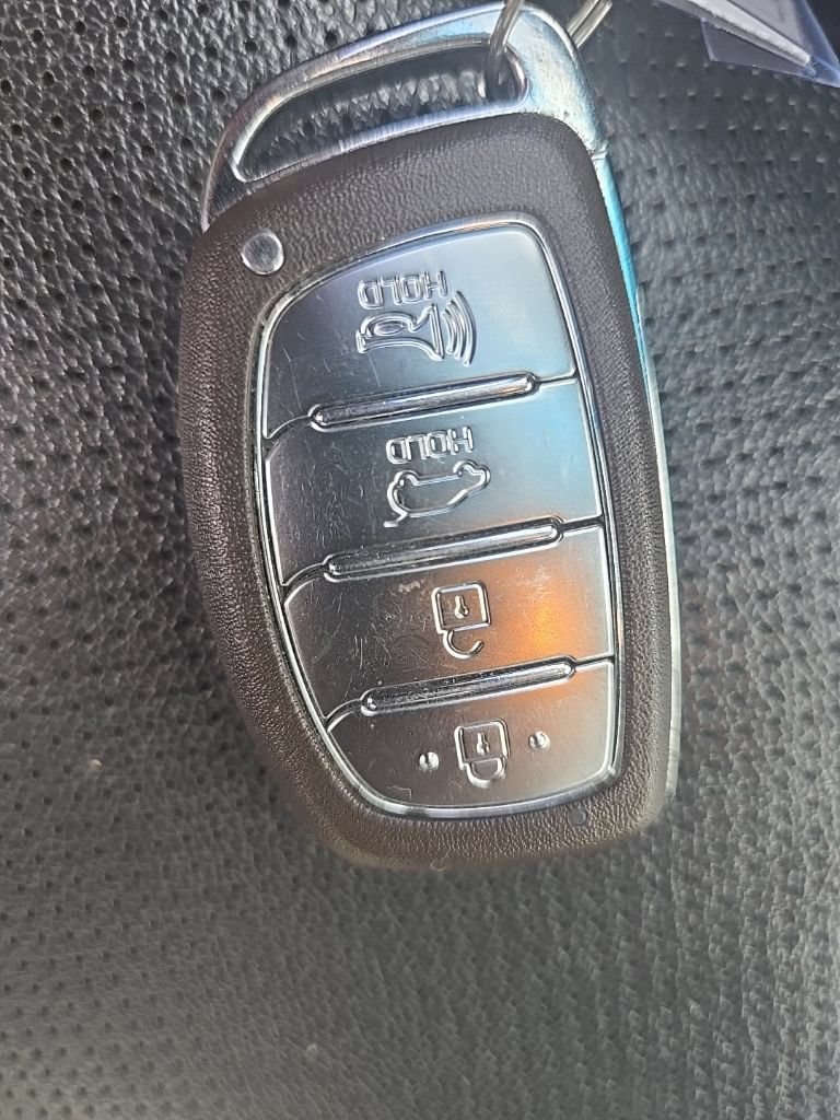 Used 2019 Hyundai Tucson Limited w/ Cargo Package AWD/4WD image 42