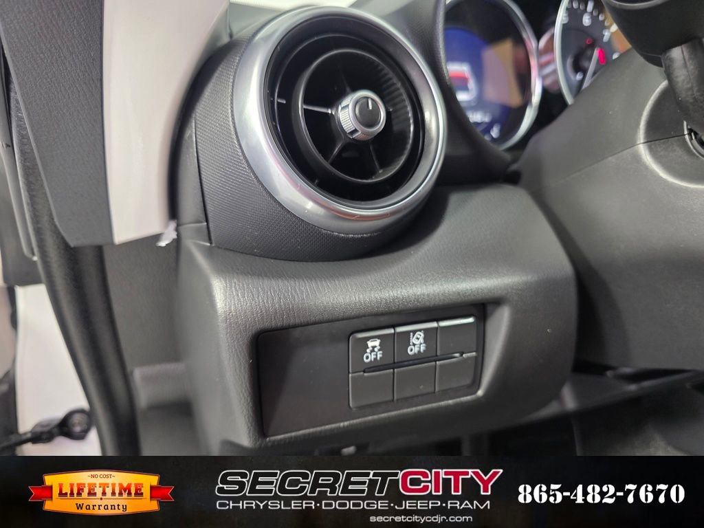 Used 2023 MAZDA MX-5 Miata Grand Touring w/ Weather Package image 14