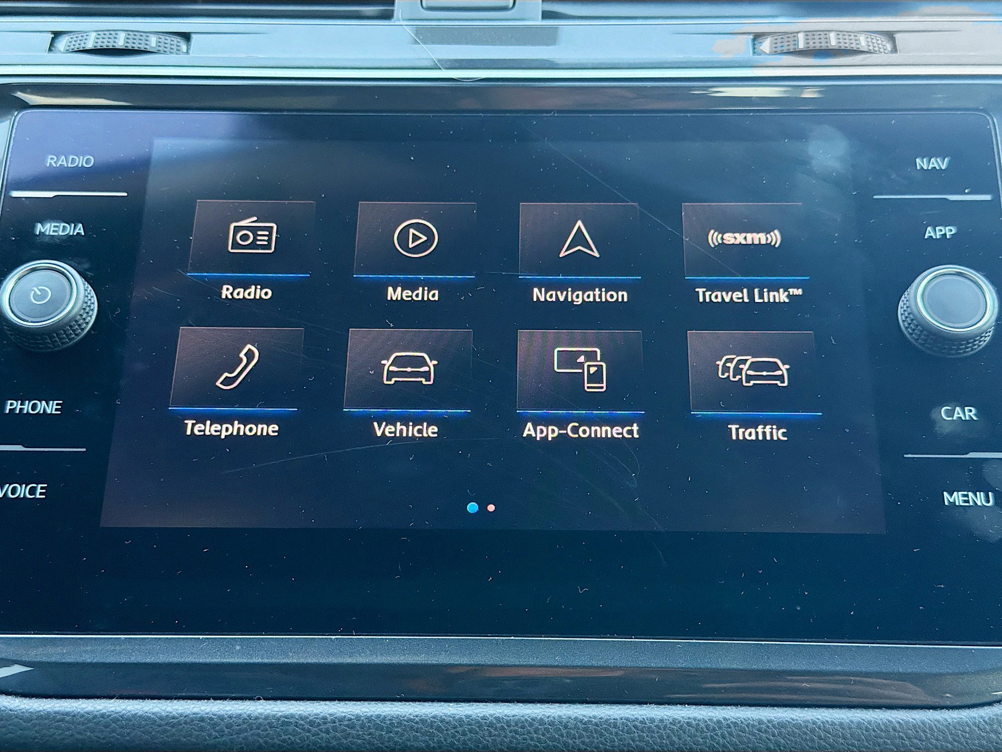 Used 2019 Volkswagen Tiguan SE image 32