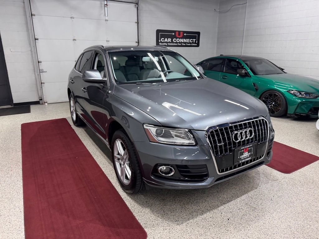 Used 2015 Audi Q5 2.0T Premium Plus w/ Technology Package AWD/4WD image 6