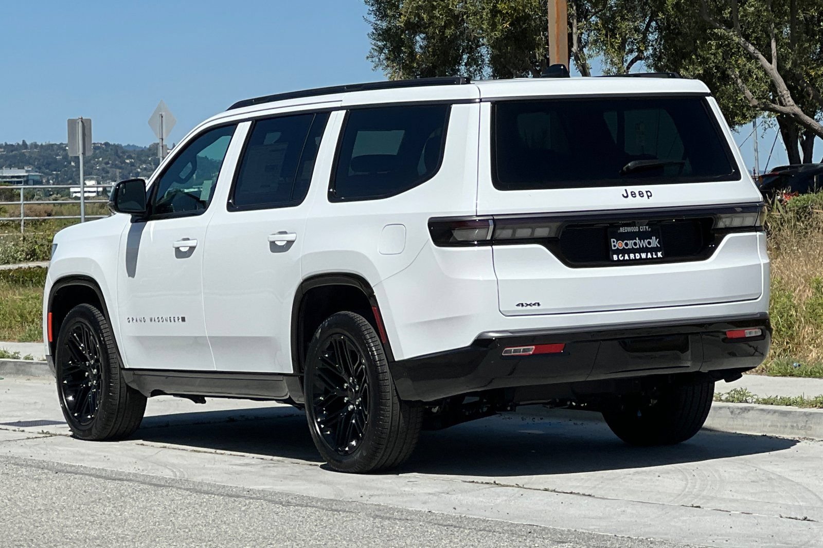 New 2026 Jeep Grand Wagoneer Limited AWD/4WD image 6