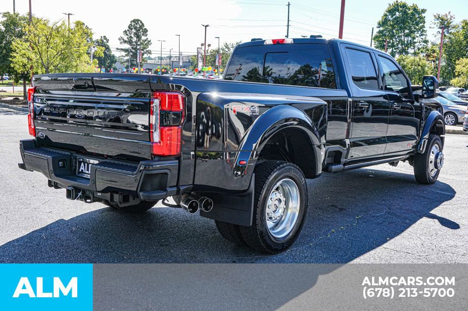 Used 2025 Ford F450 Platinum w/ FX4 Off-Road Package image 6