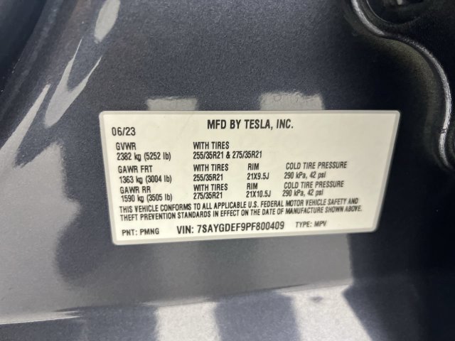 Used 2023 Tesla Model Y Performance AWD/4WD image 32