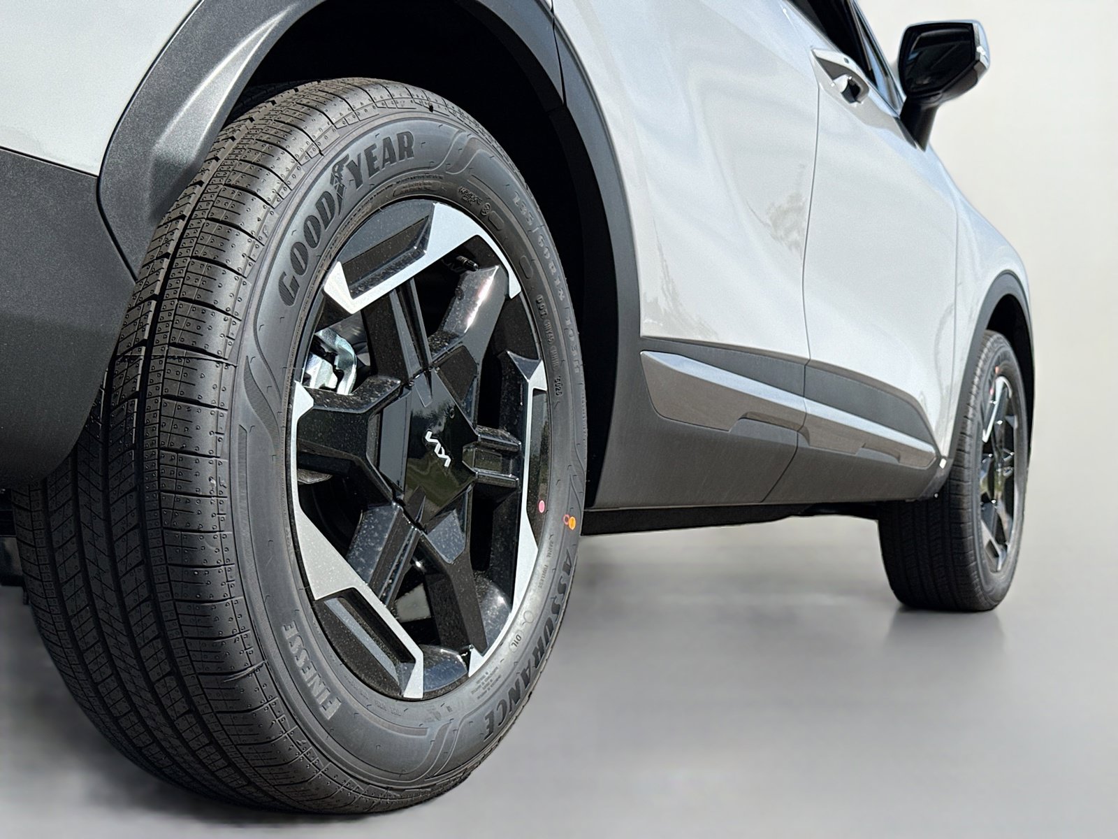 New 2026 Kia Sportage S AWD/4WD image 12