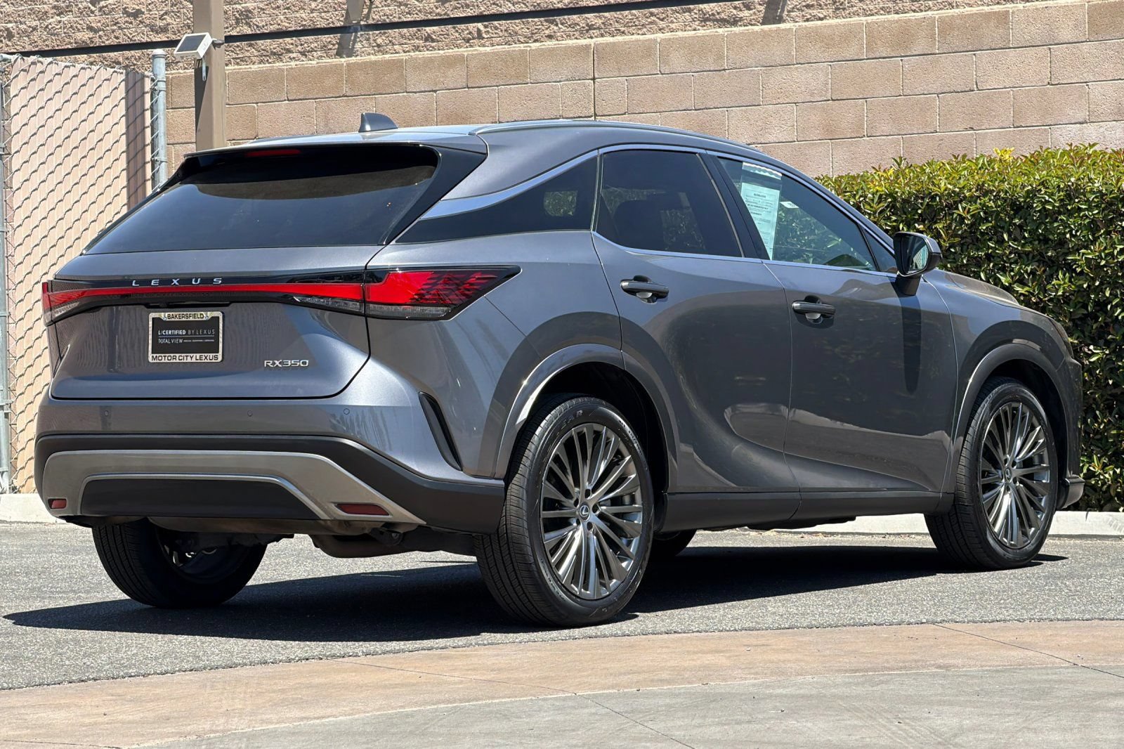 Certified 2023 Lexus RX 350 FWD w/ Accessory Package (Z1) image 4