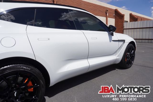 Used 2022 Aston Martin DBX image 57