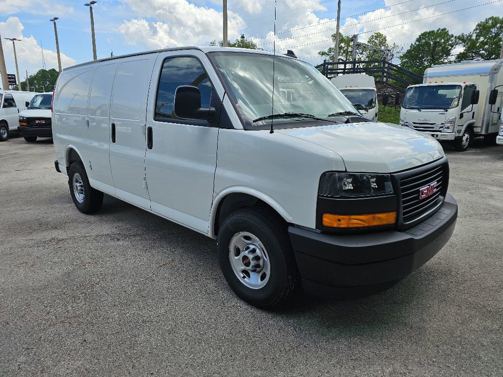 New 2025 GMC Savana 2500 w/ Driver Convenience Package RWD image 7