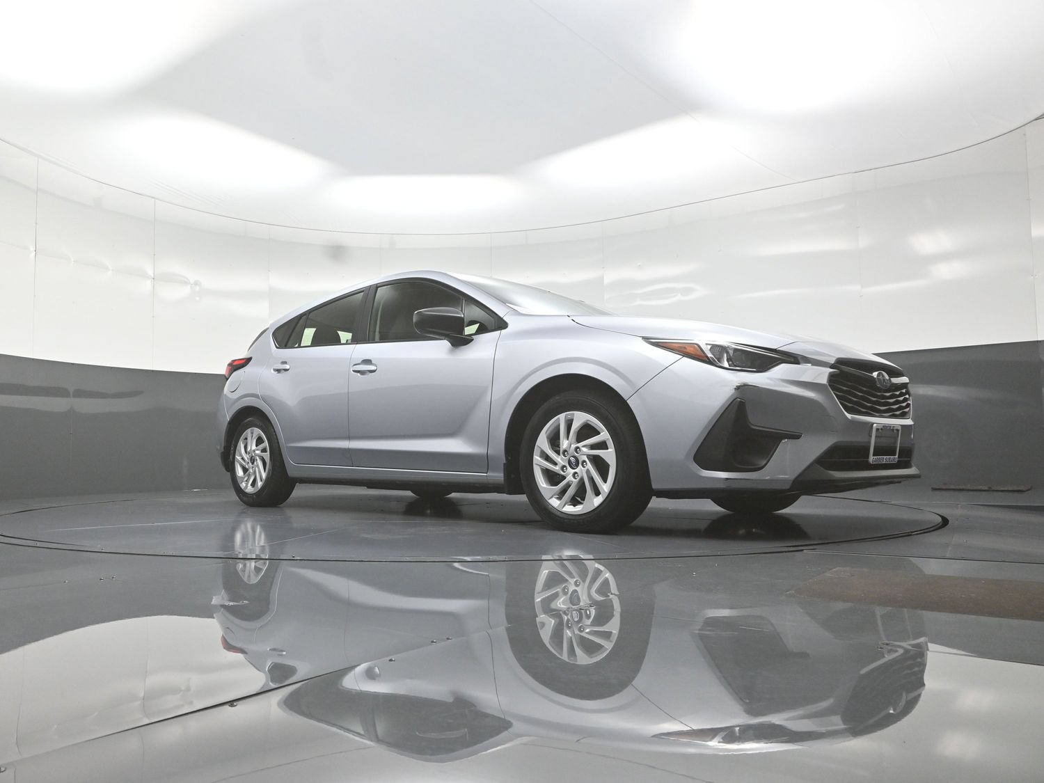 Used 2024 Subaru Impreza 2.0i AWD/4WD image 9