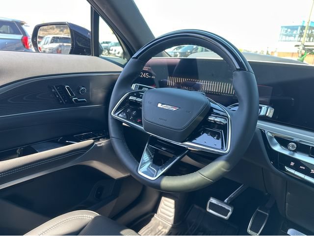 New 2026 Cadillac Lyriq V AWD/4WD image 27