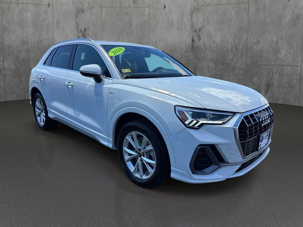 Used 2024 Audi Q3 2.0T Premium Plus AWD/4WD image 7