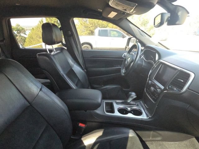 Used 2018 Jeep Grand Cherokee Altitude AWD/4WD image 15
