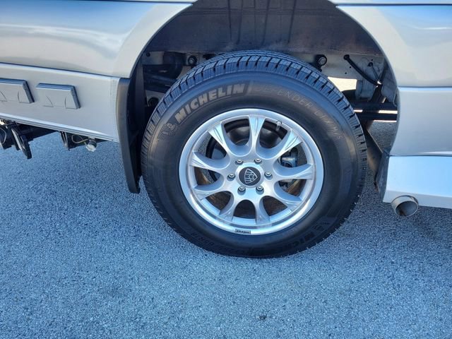 Used 2021 Mercedes-Benz Sprinter 144 Cargo image 7