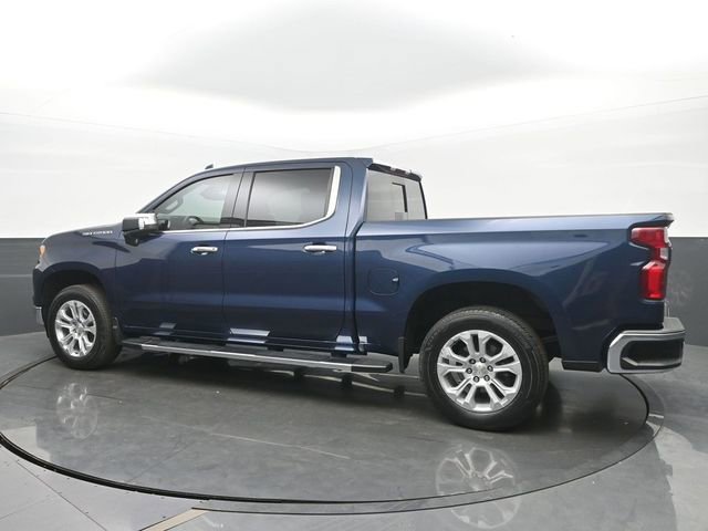 Used 2023 Chevrolet Silverado 1500 LTZ w/ LTZ Convenience Package II AWD/4WD image 3