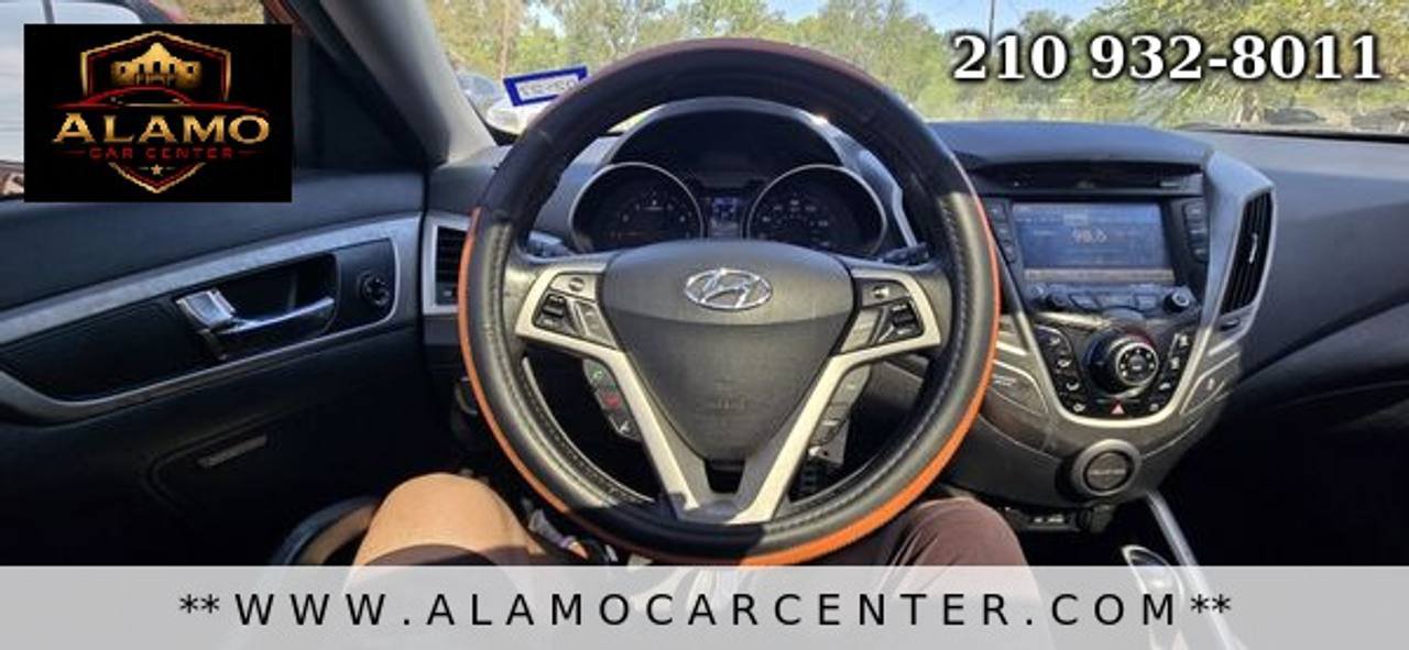 Used 2013 Hyundai Veloster w/ Style Pkg FWD image 27