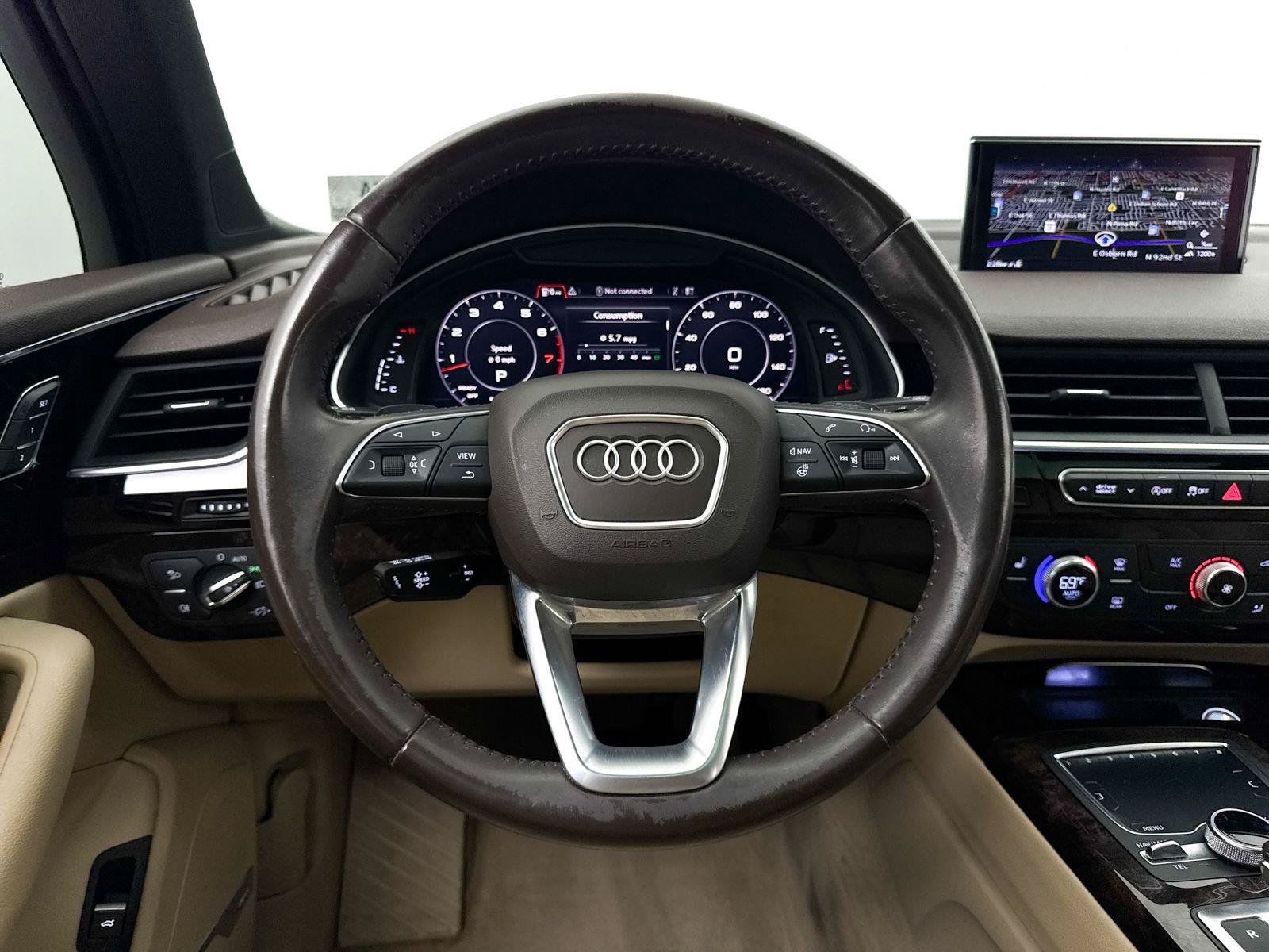 Used 2018 Audi Q7 3.0T Premium Plus AWD/4WD image 4