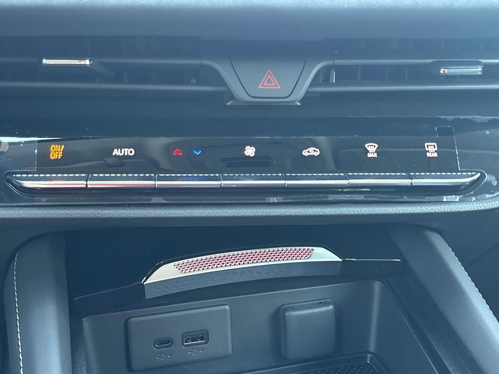 New 2026 Buick Envision Sport Touring AWD/4WD image 6
