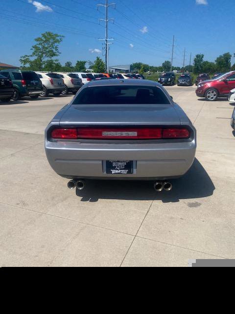 Used 2014 Dodge Challenger R/T Plus RWD image 3
