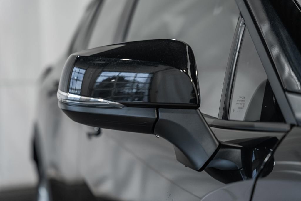 New 2026 Toyota Corolla Cross LE image 11