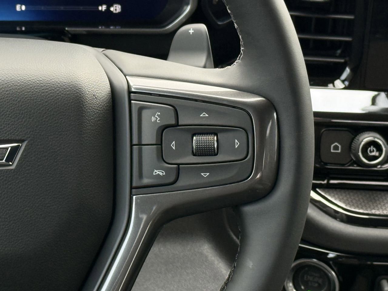 New 2026 Chevrolet Silverado 1500 ZR2 AWD/4WD image 14