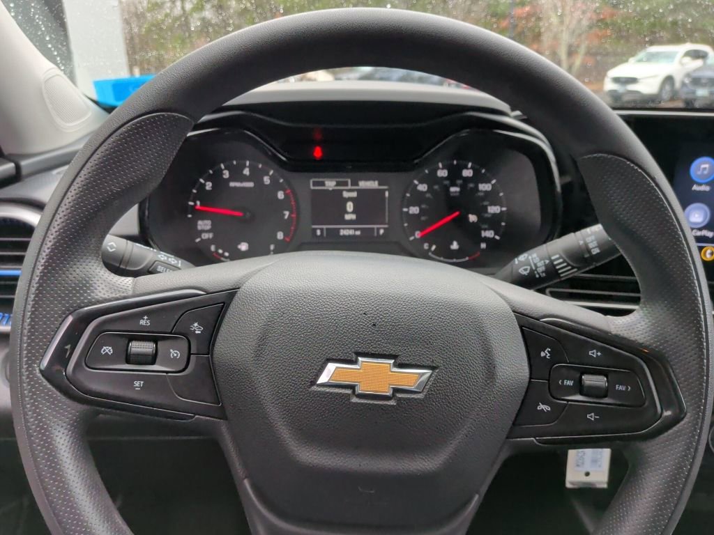 Used 2024 Chevrolet Trax LS w/ Driver Confidence Package image 12