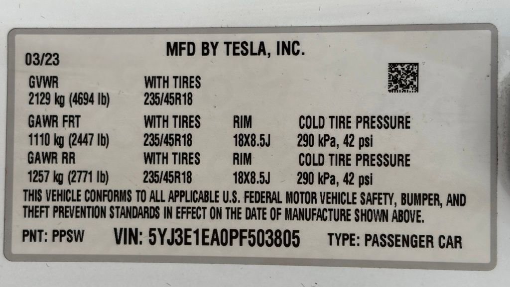 Used 2023 Tesla Model 3 Standard Range image 37
