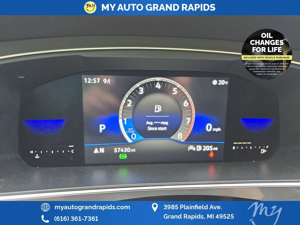 Used 2022 Volkswagen Tiguan SE image 17