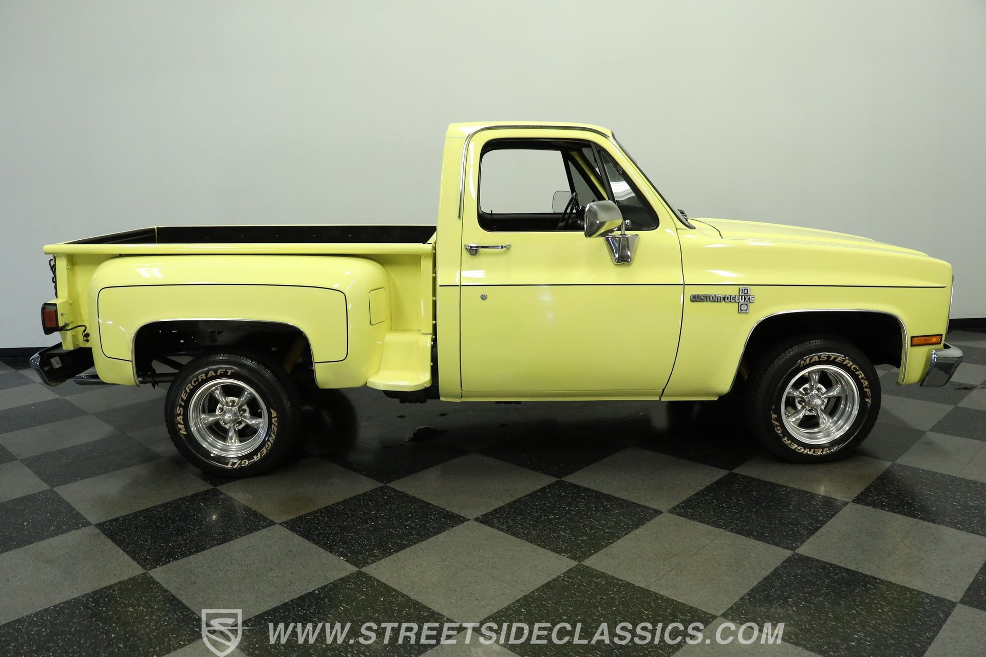 Used 1987 Chevrolet Silverado 1500 1500 RWD image 12