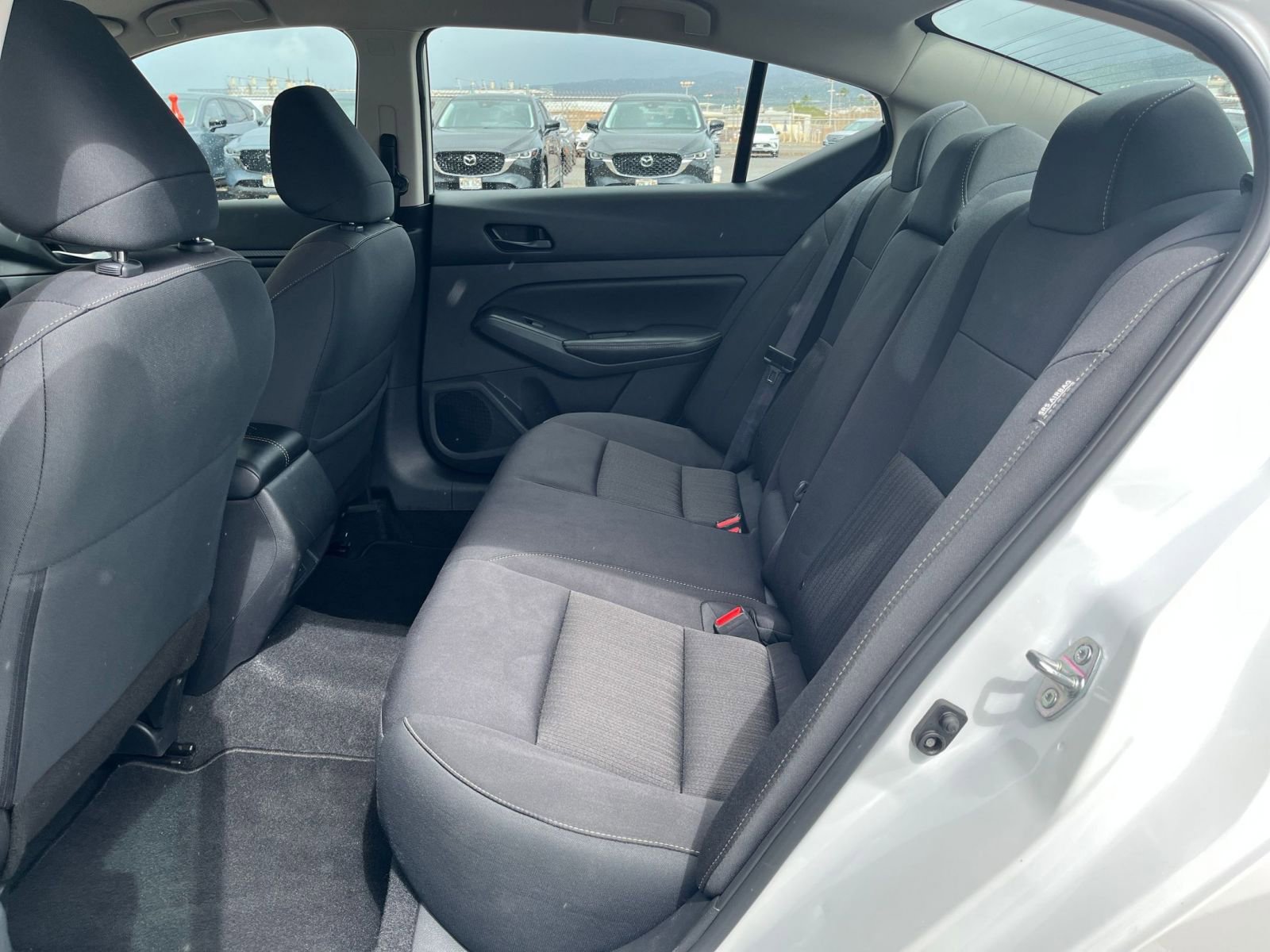 Used 2025 Nissan Altima 2.5 SV image 25