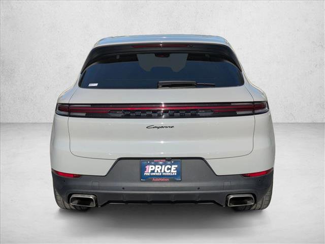 Used 2024 Porsche Cayenne image 6